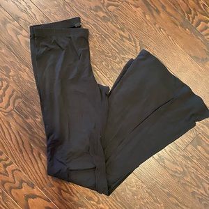 FOREVER 21 Pull on Flare Pants- Never Worn!